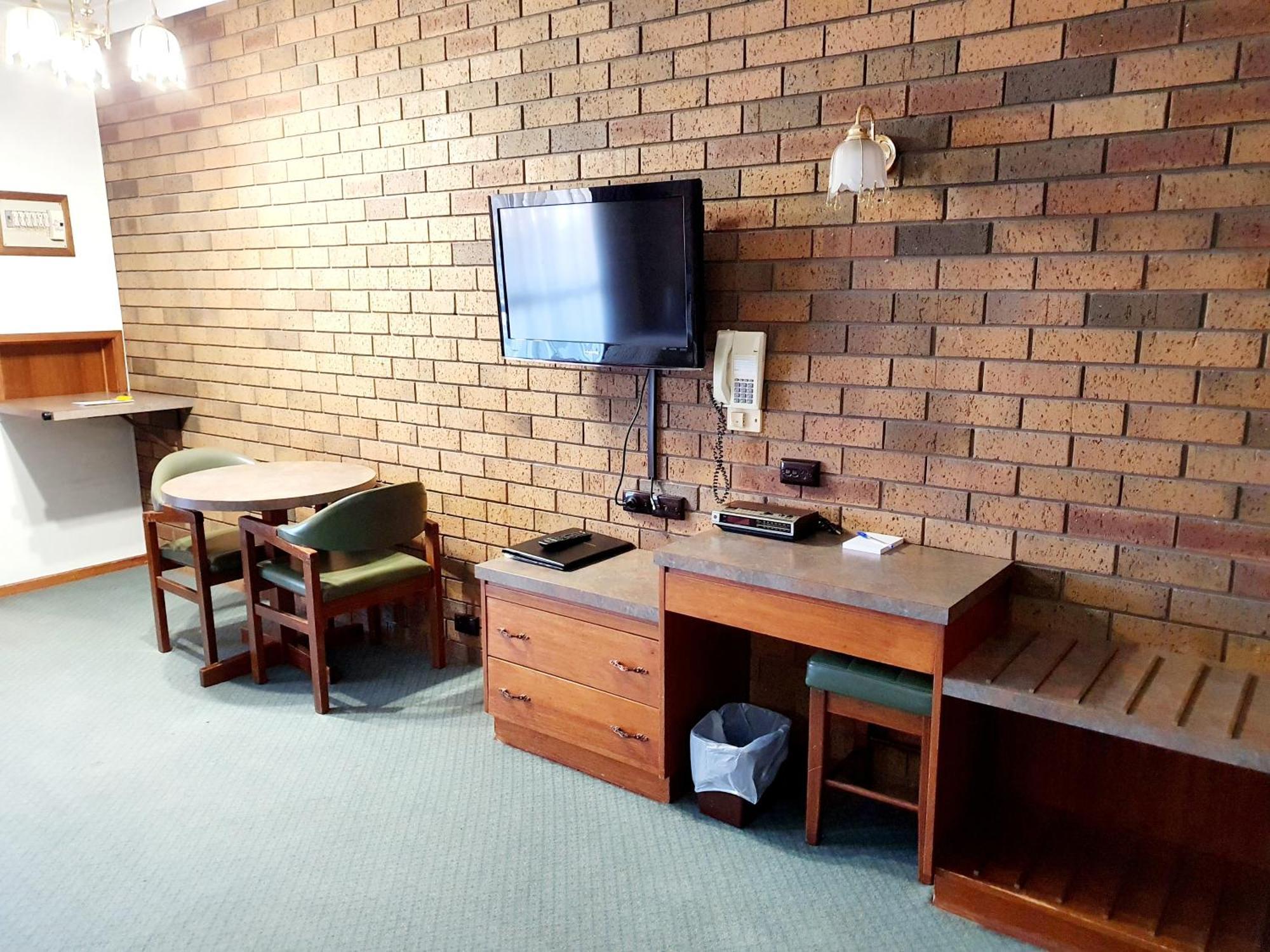 Golden Grain Motor Inn Horsham Esterno foto